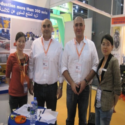  Free Pallet Customized Block Making Machine