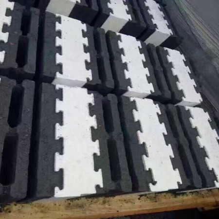 foam block construction machine