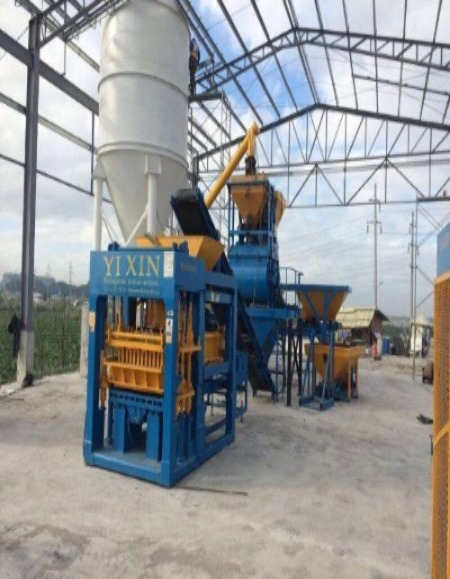 Câu chuyện mở rộng thị trường Bhutan: Máy làm gạch QT6-15 đã chinh phục lòng tin của khách hàng như thế nào